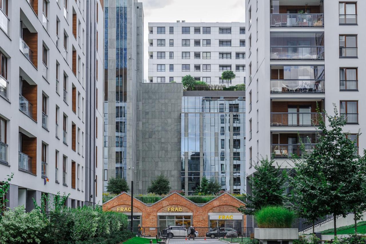 Modern Apartments With Access To The Pool Near Rondo Daszynskiego Station Varşova Dış mekan fotoğraf