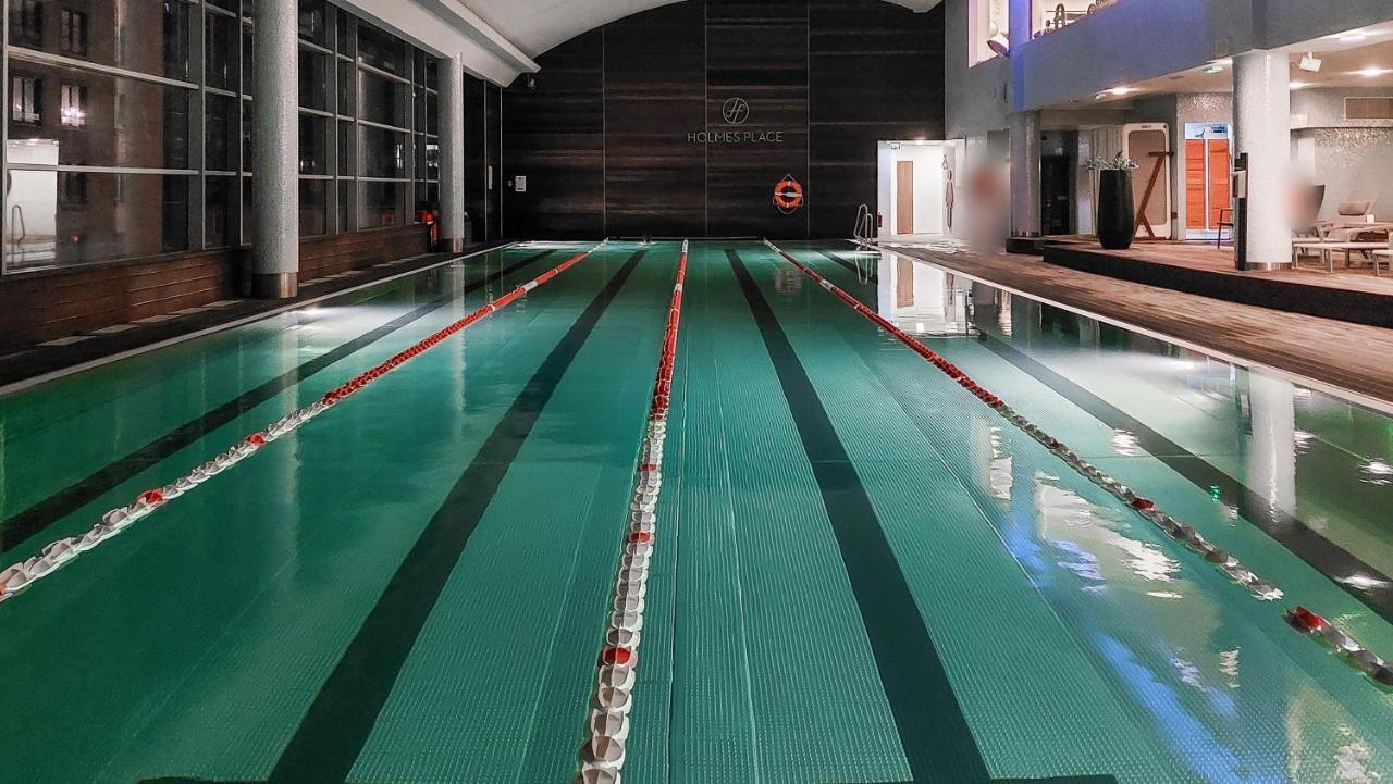 Modern Apartments With Access To The Pool Near Rondo Daszynskiego Station Varşova Dış mekan fotoğraf